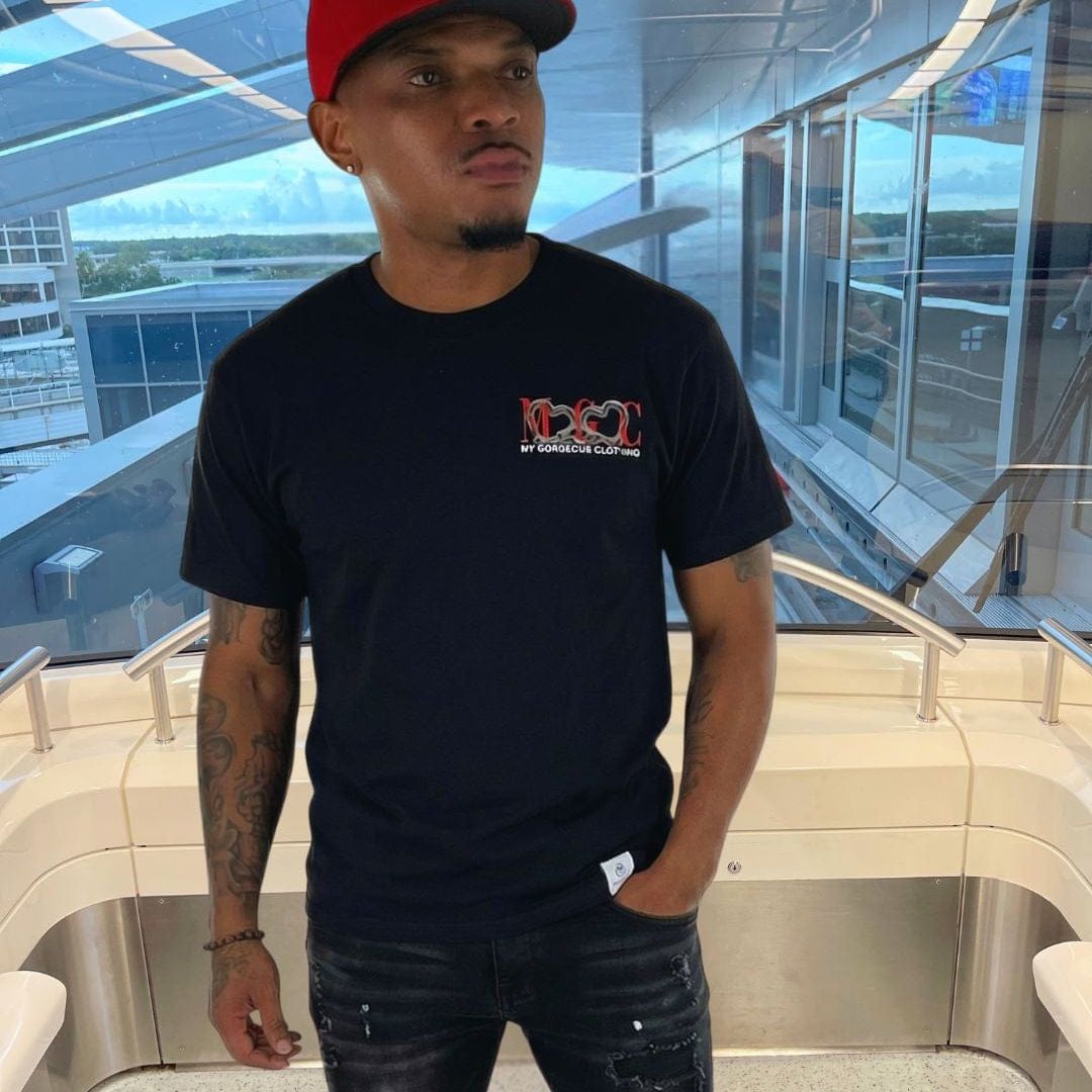 Bounded Hearts T Shirt — premium cotton tee with defined streetwear styling.- Black